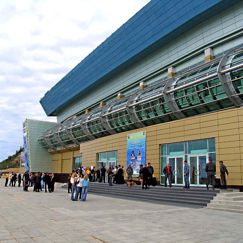buz sporları salonu