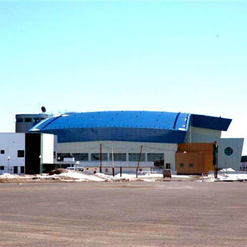 buz sporları salonu
